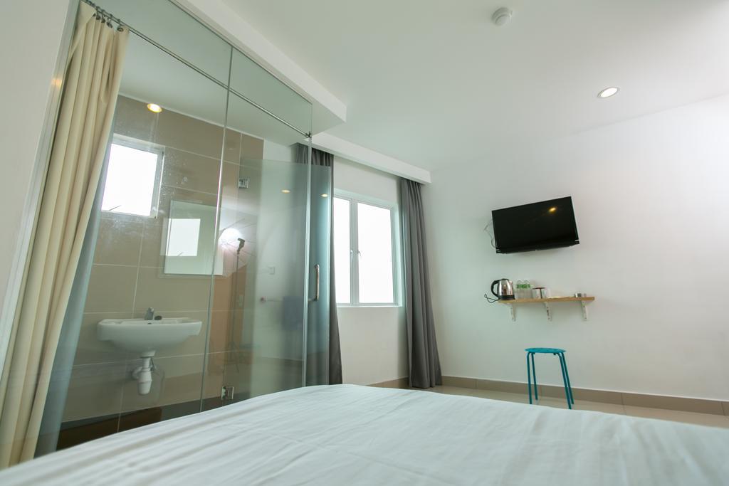 1 Hotel Mahkota Cheras Exteriör bild